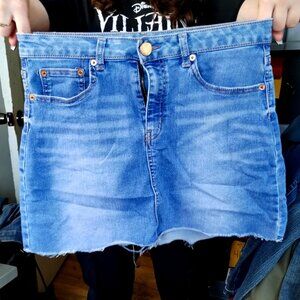 Mini Stretch Denim Skirt size 9 and 13, Juniors--409
